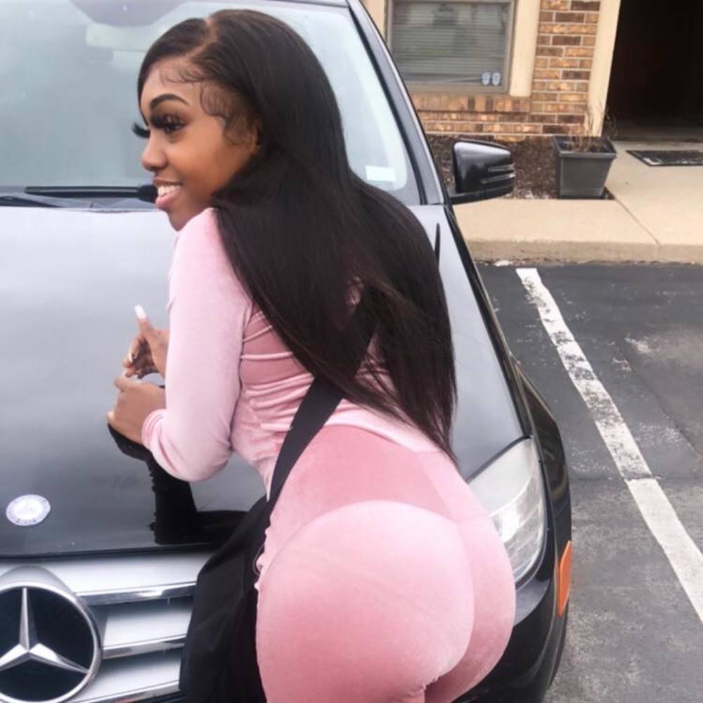 Meet your Posher, Dej